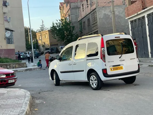 Renault Kangoo 2015 Authentique +