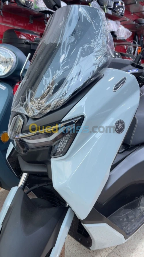 YAMAHA NMAX TECH MAX 2025