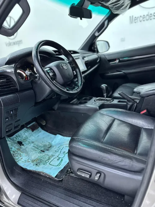 Toyota Hilux 2020 LEGEND DC 4x4 Pack Luxe