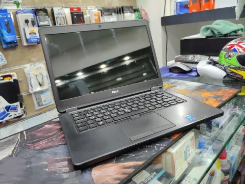 PC Portable Dell latitude E5450