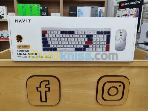 Clavier et Sourie Havit KB830WB dual Mode 