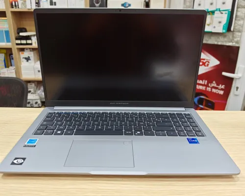ASUS EXPERTBOOK PRO P1503CVA