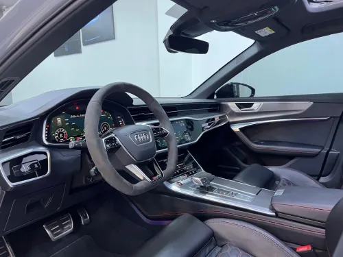 Audi RS6 2023 Quattro S tronic