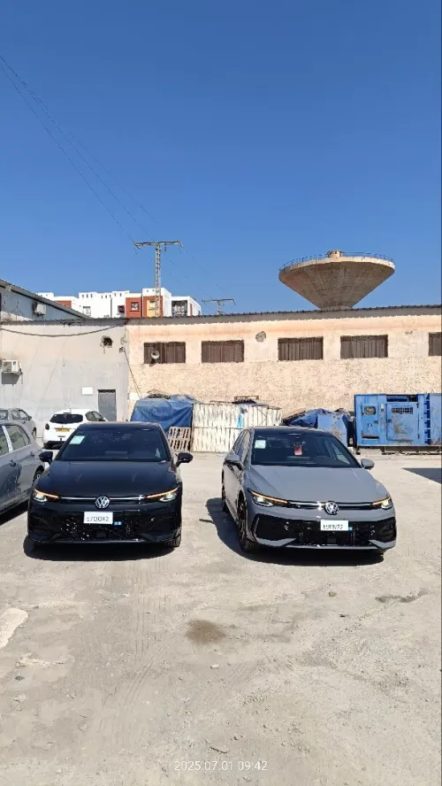 Volkswagen Golf 8 2025 R-Line