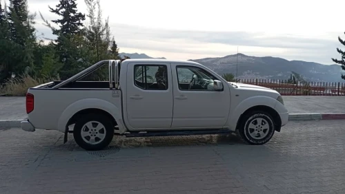 Nissan Navara 2011 Elegance 4x2