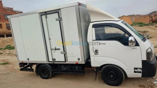Kia K2700 2013
