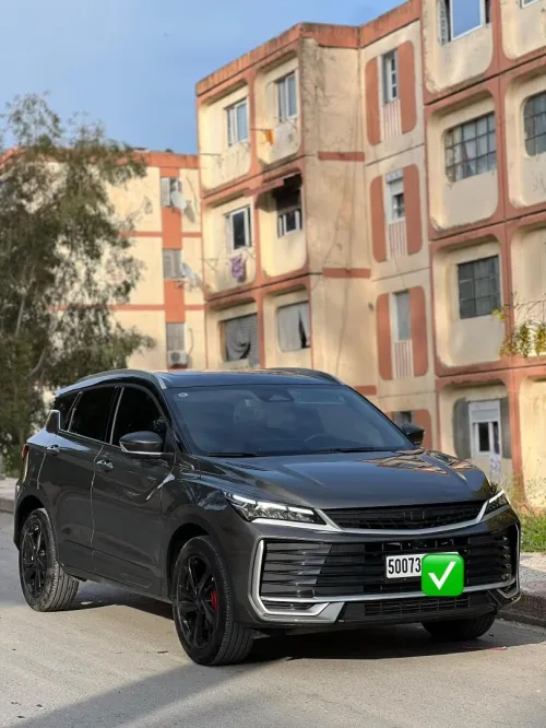 Geely Coolray 2025 