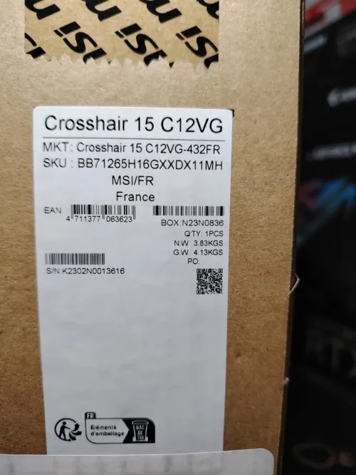 MSI CROSSHAIR 15 RTX 4070