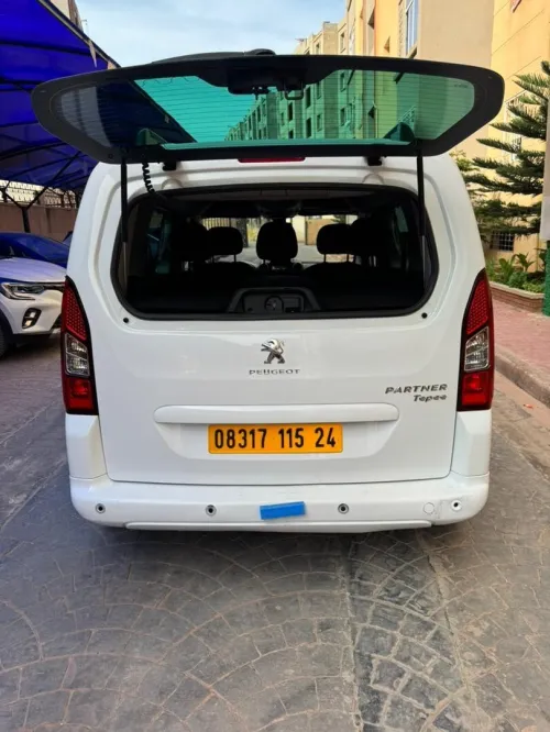 Peugeot PARTNER Tepee 2015 Tepee