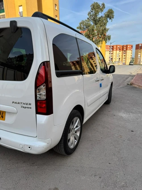 Peugeot PARTNER Tepee 2015 Tepee