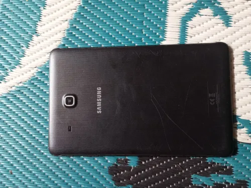 Samsung Tab E