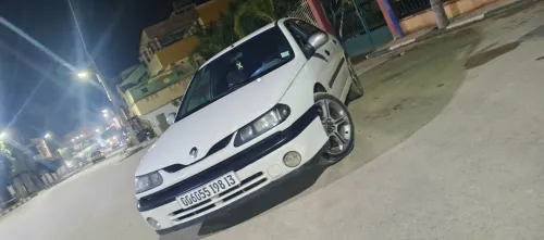 Renault Laguna 1 1998 Laguna 1
