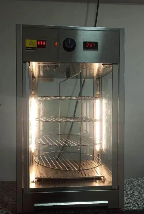 Garde chaud pour pizzas ou salés 