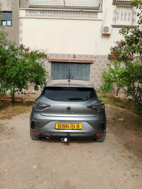 Renault Clio 5  2024 Évolution  carte grise Safia code QR