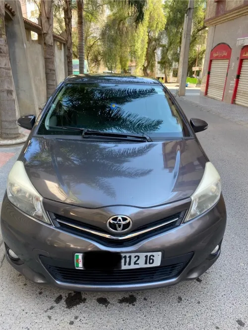 Toyota Yaris 2012 Touch
