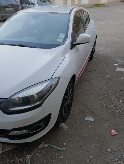 Renault Megane 3 2015 New Play