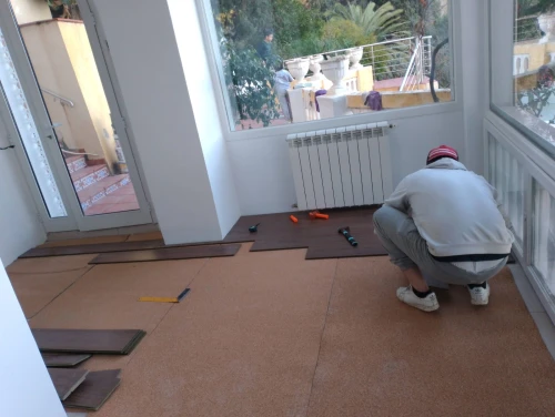 Poseur de parquet 