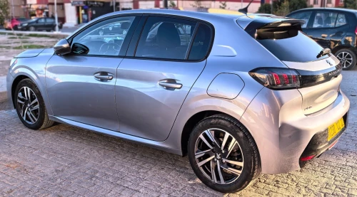Peugeot 208 2022 Allure