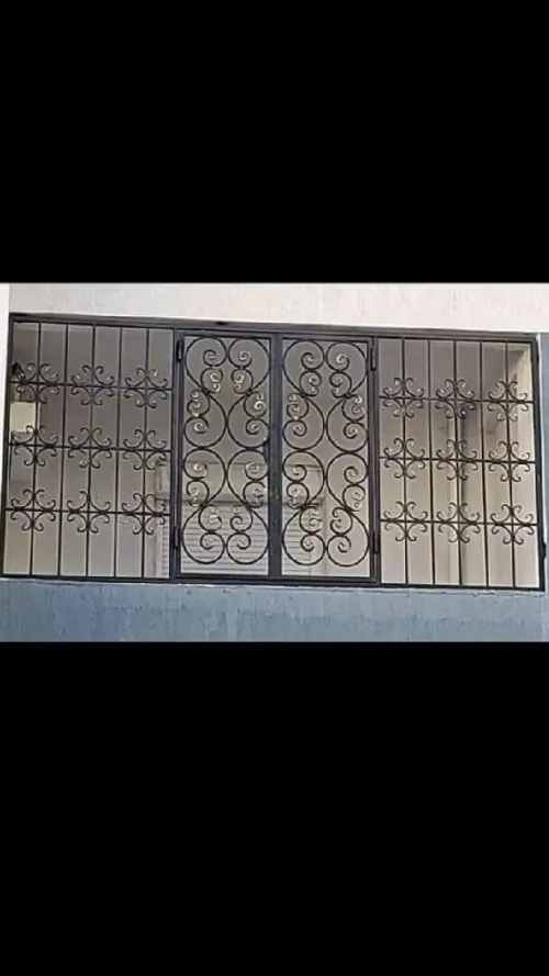 خدمات مشالله وسوما شابة