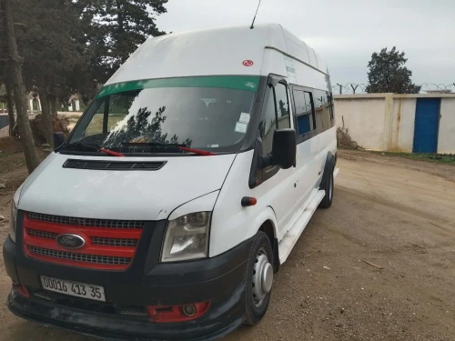 Ford Fourgon transport 2013