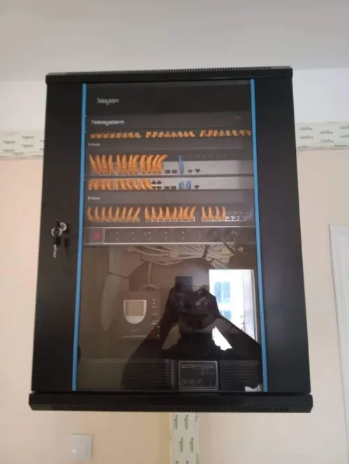 installation reseau informatique téléphonique et électricité 