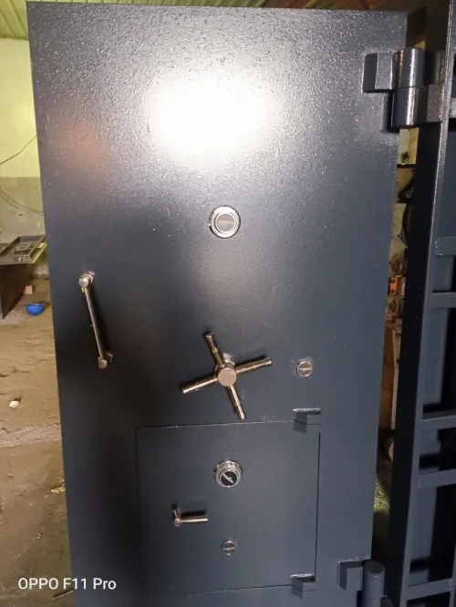porte blindée / porte forte