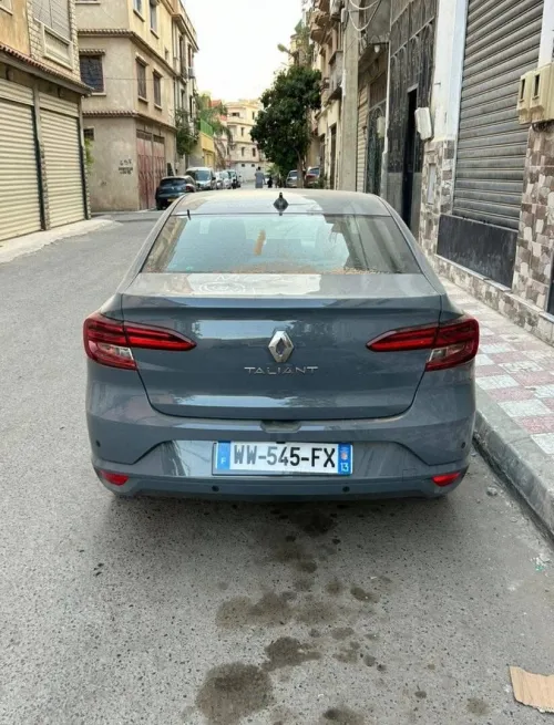 Renault Taliant  2025 1