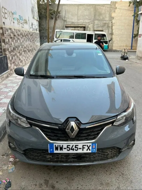 Renault Taliant  2025 1