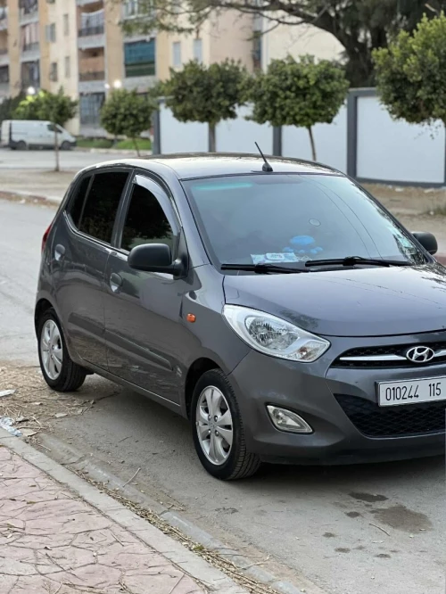 Hyundai i10 Plus 2015 GLS