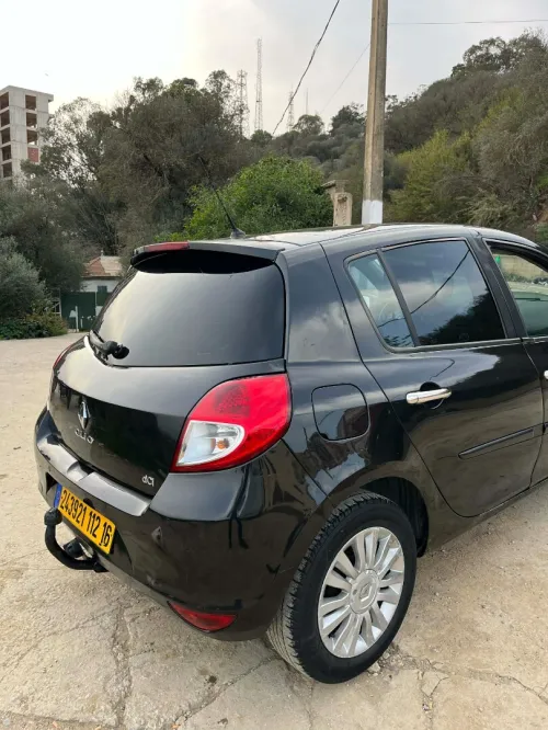 Renault Clio 3 2012 Night and Day