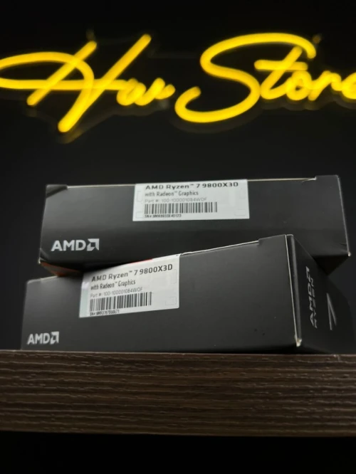 AMD RYZEN 7 9800X3D