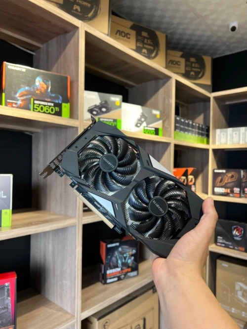 GIGABYTE WINDFORCE RTX 2060 6GB *USED*