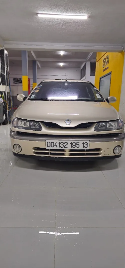 Renault Laguna 1 1995 Initiale paris