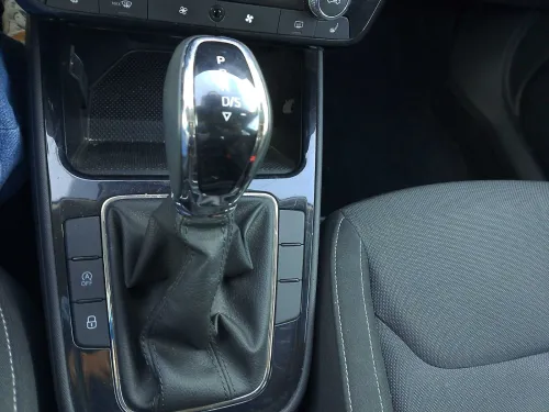 Skoda FABIA 2025 Selection + Climatisation Automatique + Sièges avant chauffants