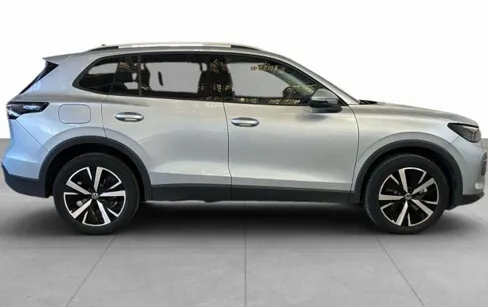 Volkswagen Tiguan 2025 PLUS