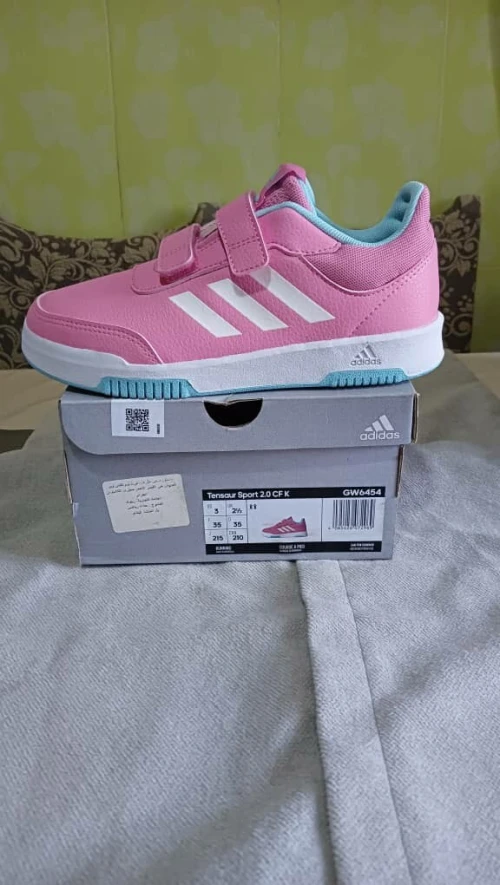 Lot de 20 paires  :.adidas fille et garçon en gros...