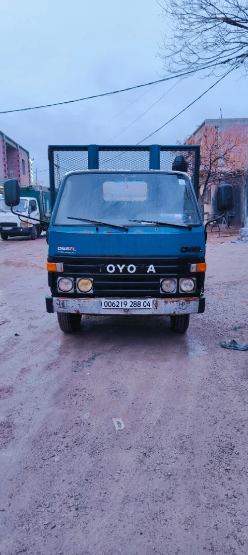 Toyota DYNA 1988
