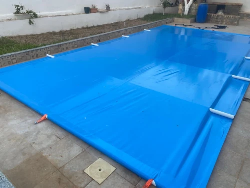 Bâche de couverture piscine