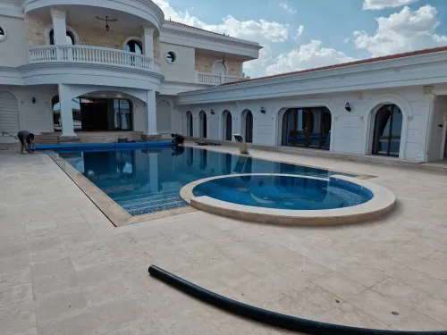 Bâche de couverture piscine 
