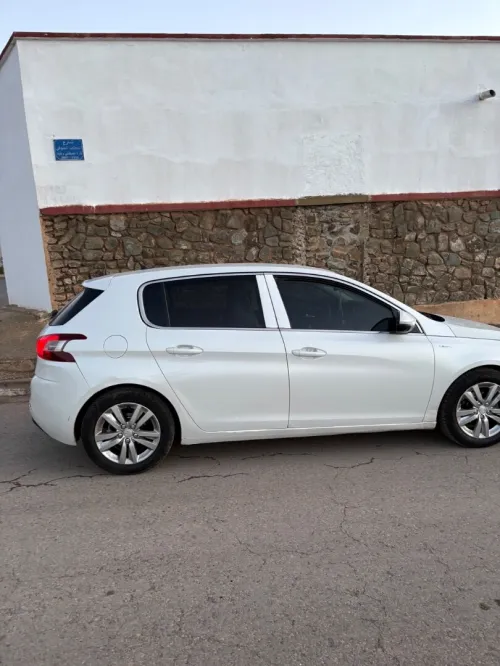 Peugeot 308 2015 Active