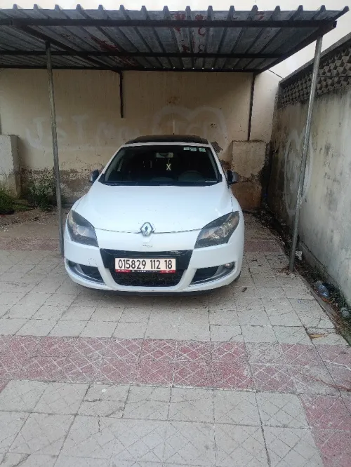 Renault Megane 3 2012 Black touche