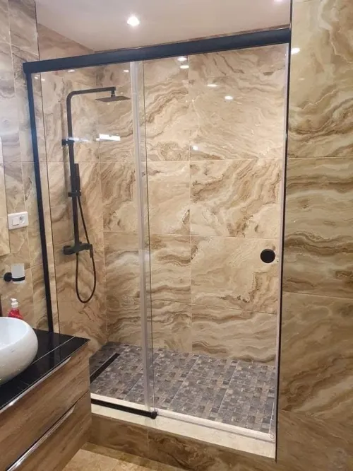 Cabine de douche italienne 