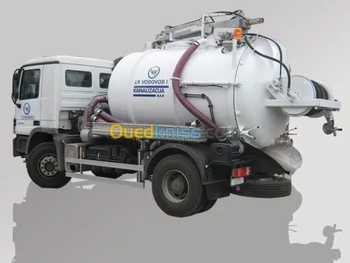 Camion déboucher canalisation 