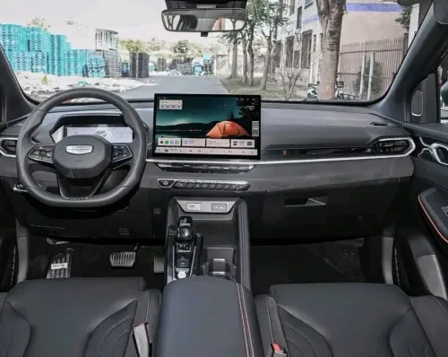 Geely Coolray 2026 