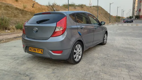 Hyundai Accent RB  5 portes 2017 Préstige