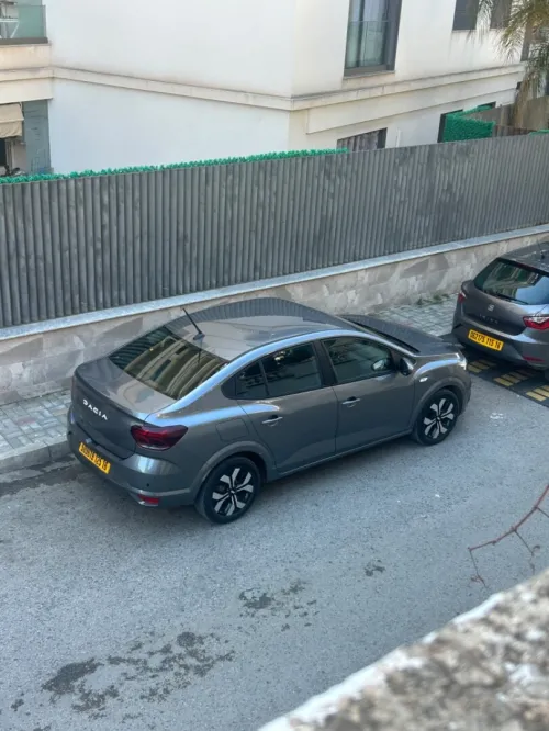Dacia Logan 2025 Extrême