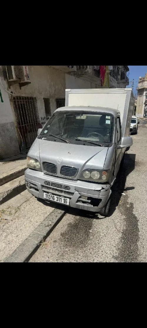DFM DFM 2011 