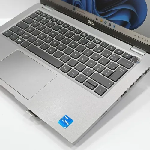 Dell latitude 5430 i5-1235U /ram 16g /SSD 256g / UHD Graphique 4G VRAM /écran 14 FHD (12éme)