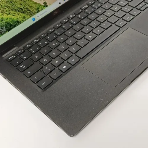 Dell latitude 7410 |i5-10210U (10éme)| Ram 8g|256g SSD|écran 14" FHD | Intel UHD graphics