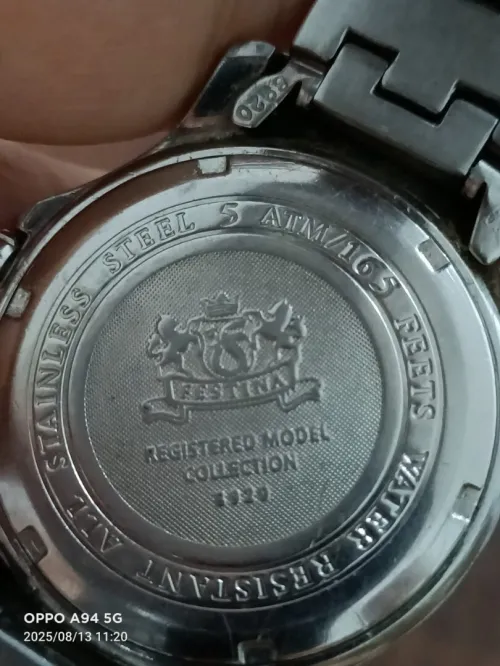 Vend  montre  homme  marque  festina